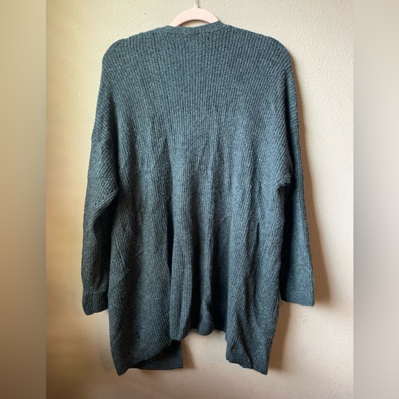 American Eagle Cardigan. Dark gray. Oversized. Size XS/S. - Picture 2 of 9